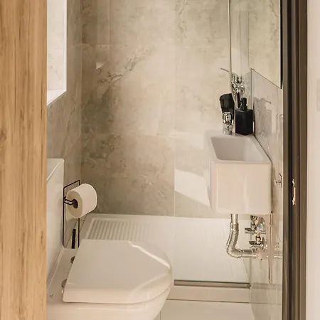 Appartamento Stunning 1bdr Main Street Penthouse! Near Sea! Gzira